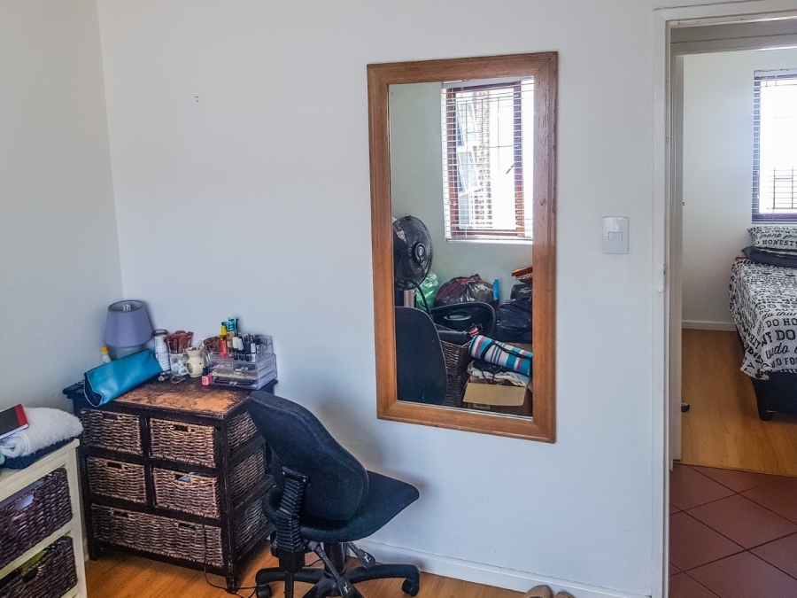 To Let 3 Bedroom Property for Rent in Bothasig Western Cape